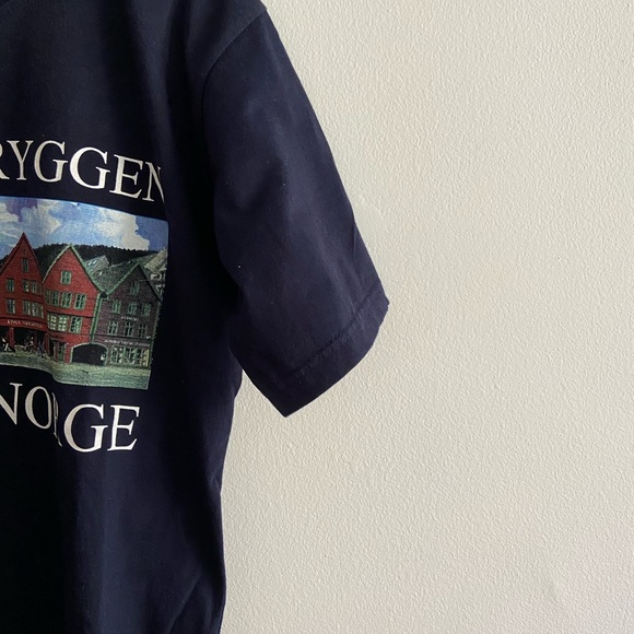 KP design Bryggen Bergen Norge Norway t-shirt - Picture 4 of 6